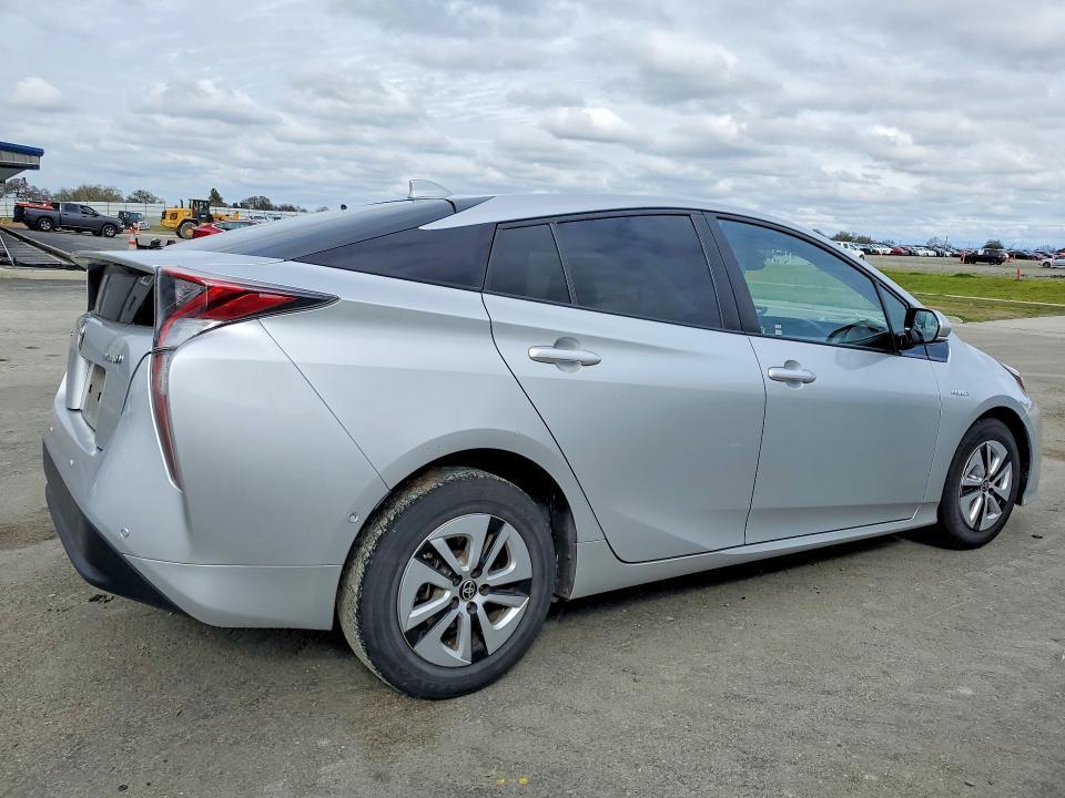 2016 Toyota Prius Four