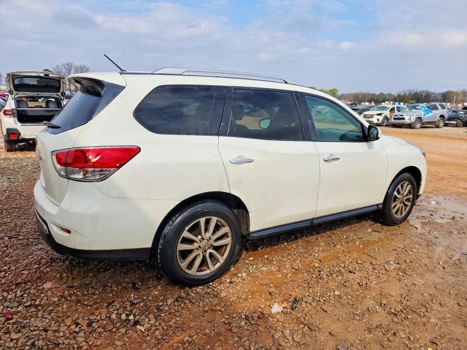 2016 Nissan Pathfinder s