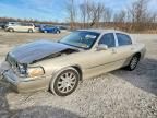 2006 Lincoln Town car Signature Limited