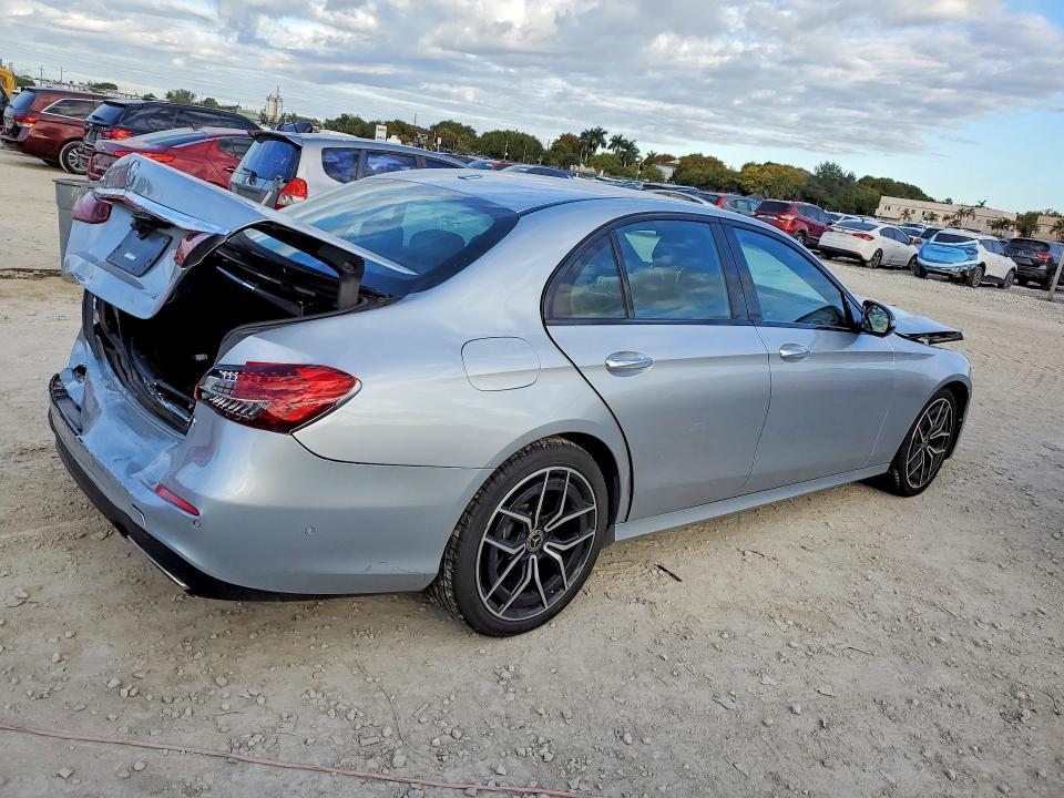 2023 Mercedes-Benz E 350