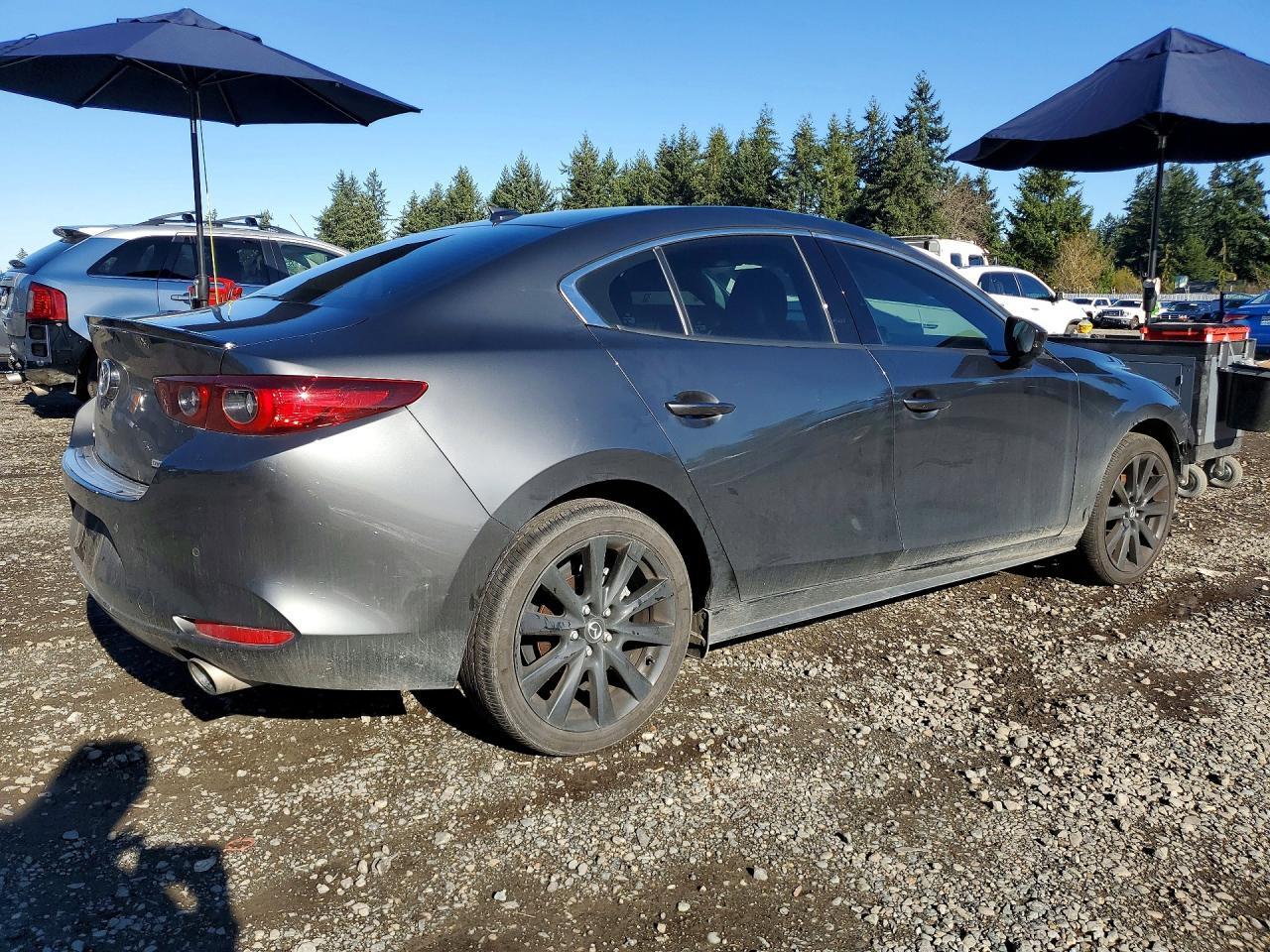 2023 Mazda 3 Premium Plus
