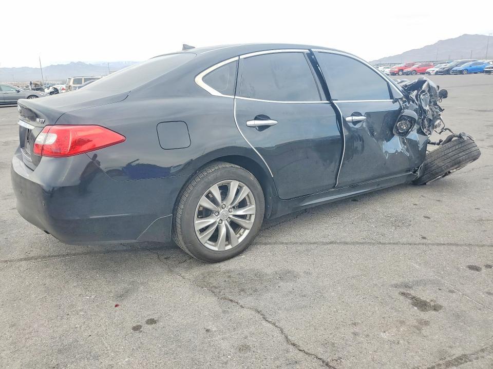 2013 Infinity M37 Base
