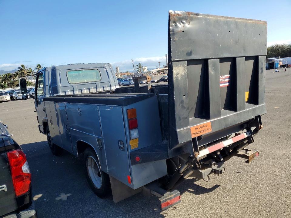2002 Isuzu NQR