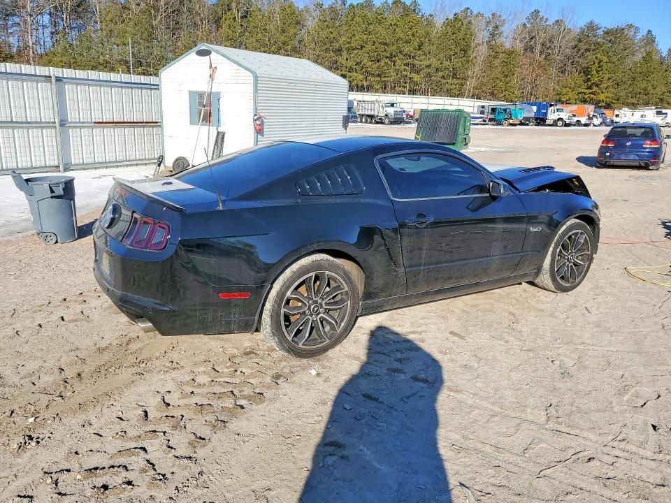 2013 Ford Mustang gt