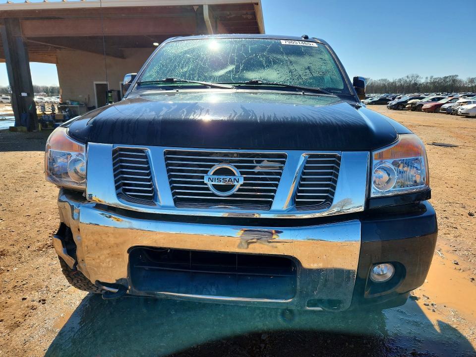 2015 Nissan Titan SL