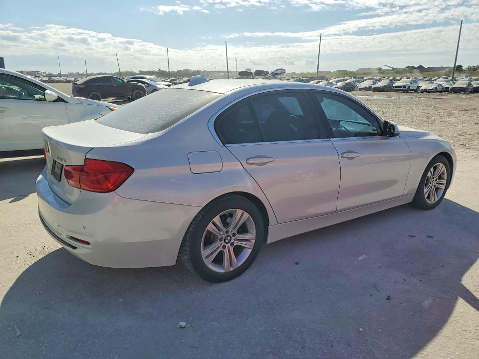 2017 BMW 330 i
