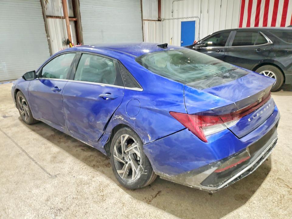 2025 Hyundai Elantra sel