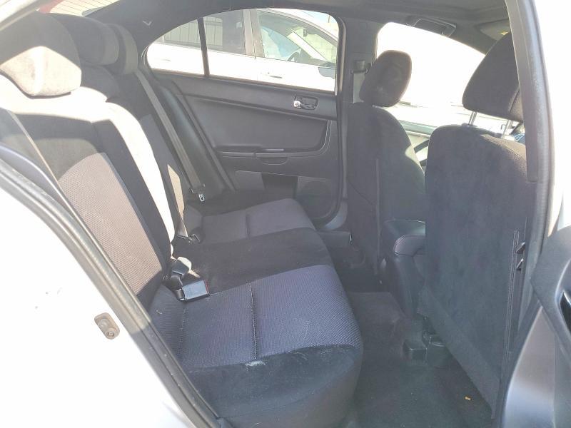 2017 Mitsubishi Lancer es