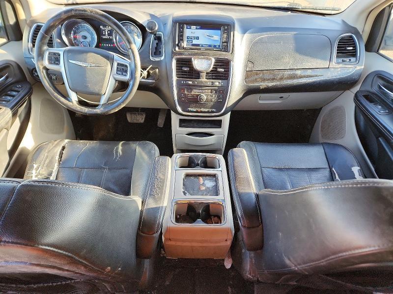 2012 Chrysler Town & Country Touring