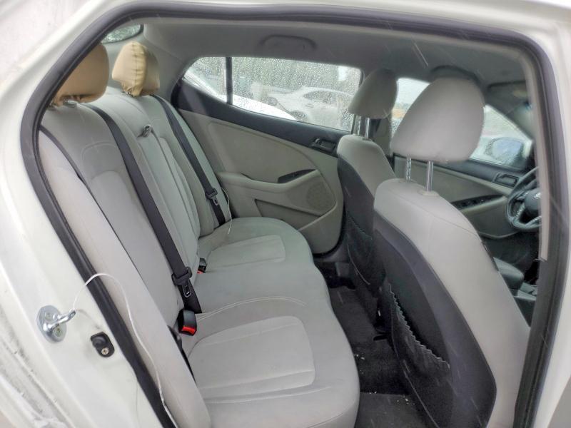 2011 KIA Optima lx