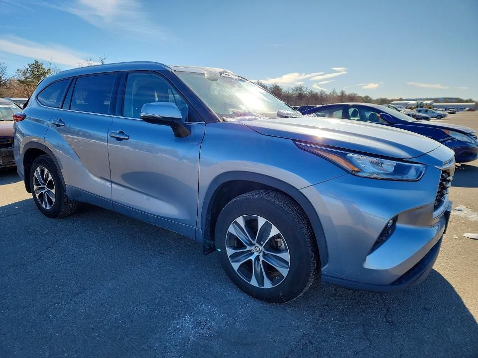 2020 Toyota Highlander xle