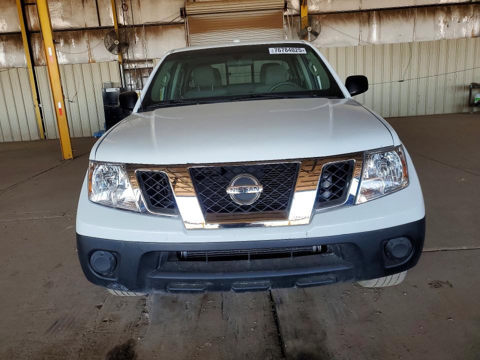 2016 Nissan Frontier s