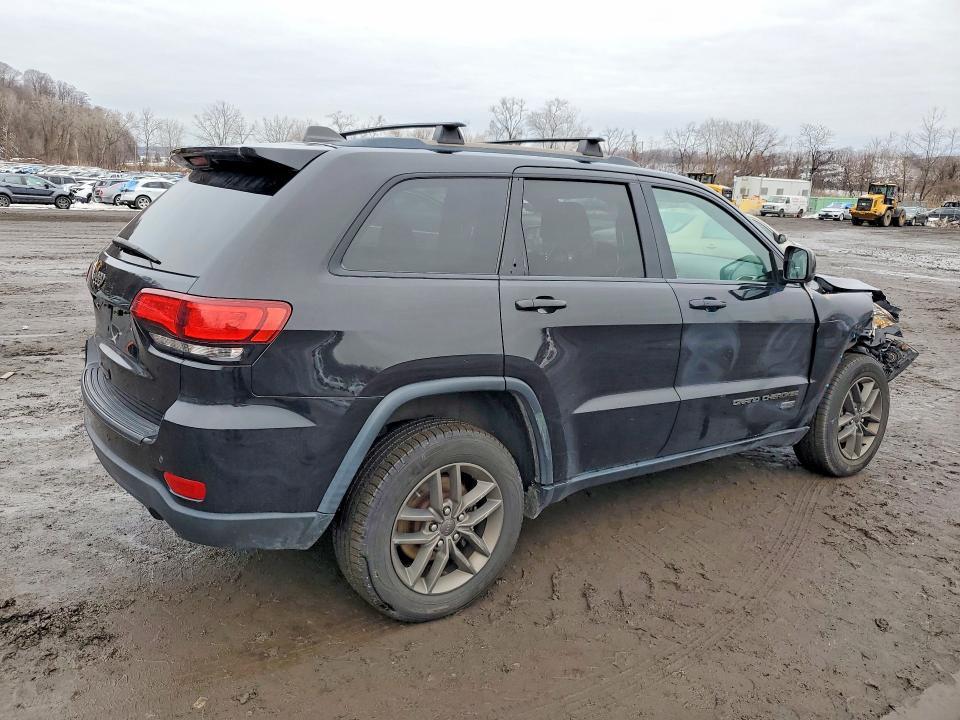 2017 Jeep Grand Cherokee Laredo