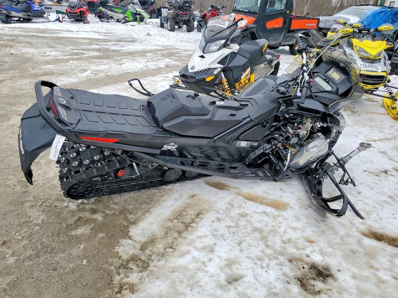 2021 Skidoo 900ACE