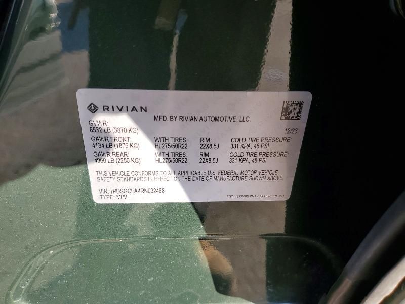 2024 Rivian R1S Adventure