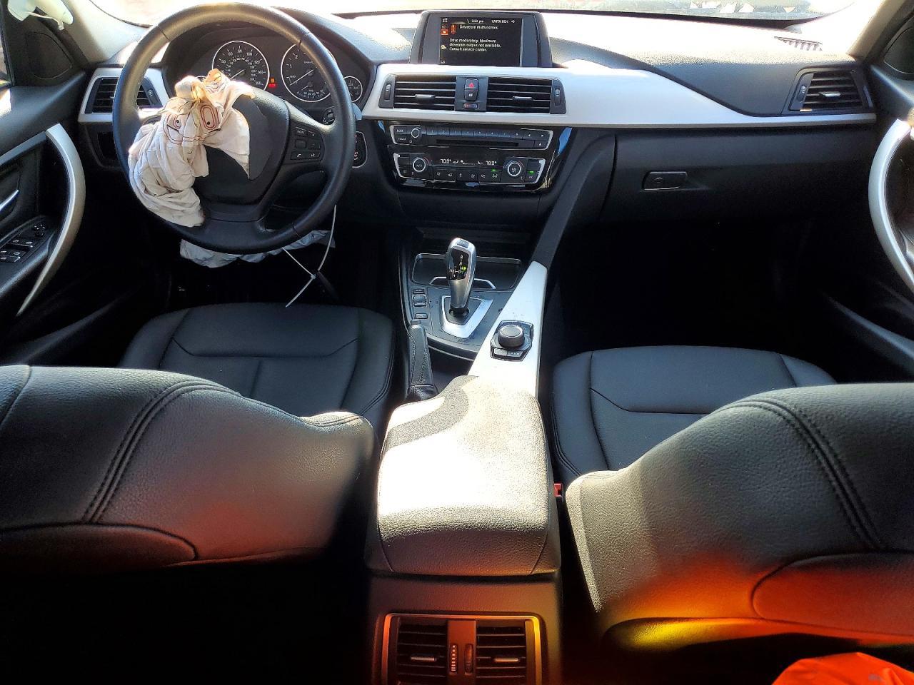 2017 BMW 320 i