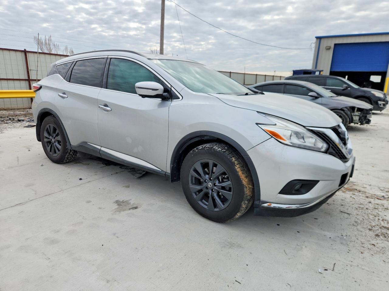 2018 Nissan Murano s