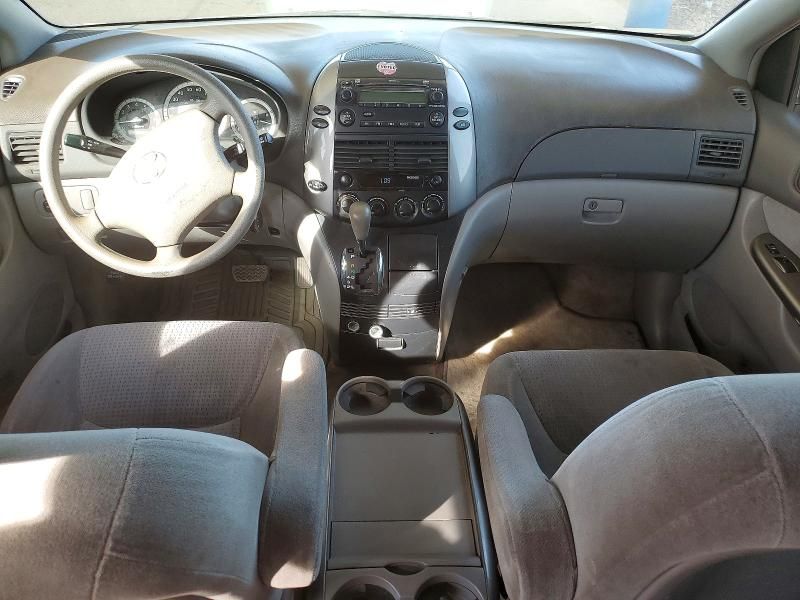 2008 Toyota Sienna ce