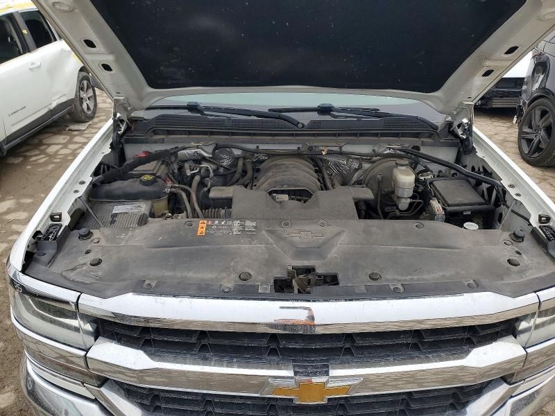 2018 Chevrolet Silverado K1500 lt
