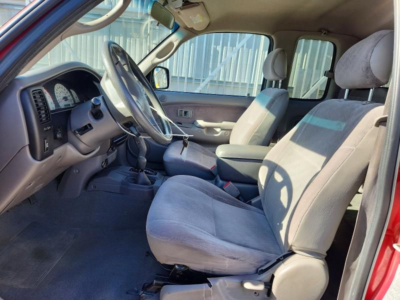 2002 Toyota Tacoma Xtracab