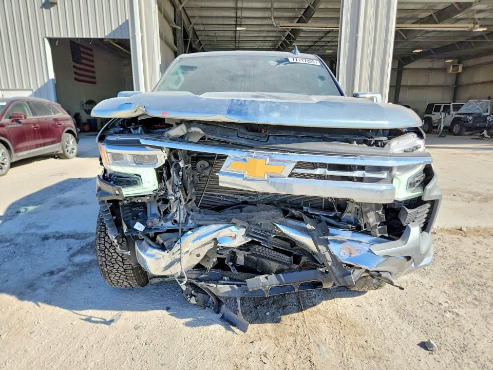 2026 Chevrolet Silverado K1500 ltz