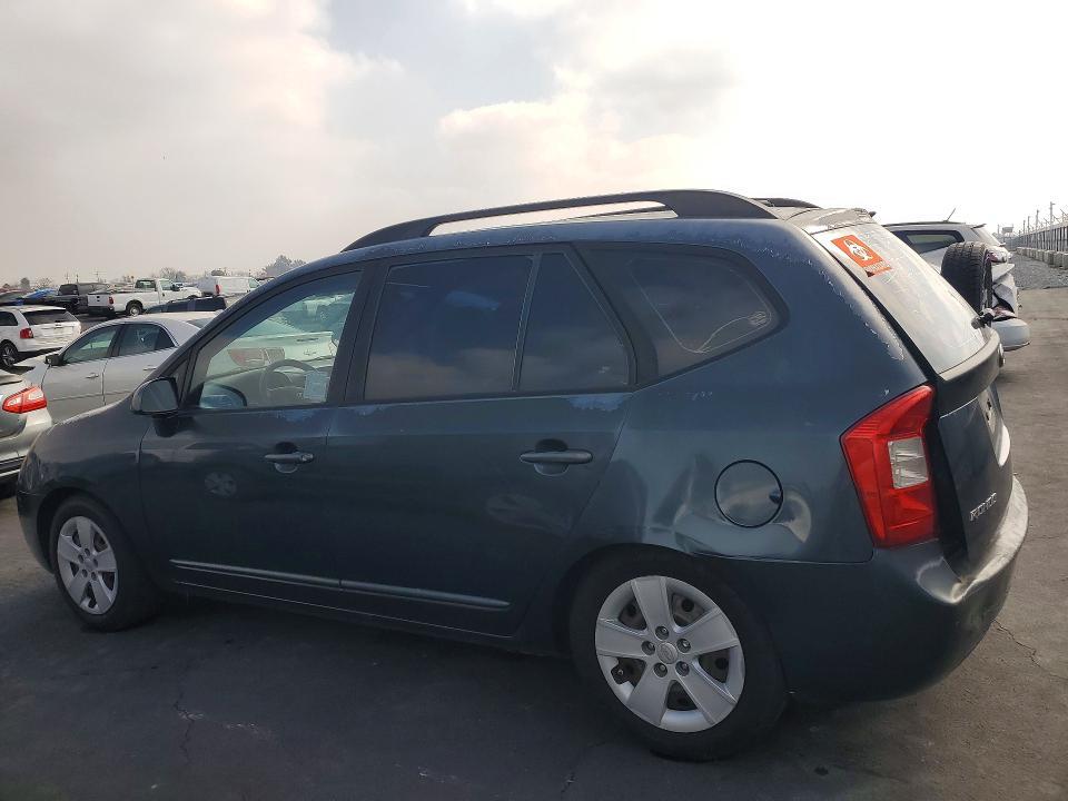 2009 KIA Rondo
