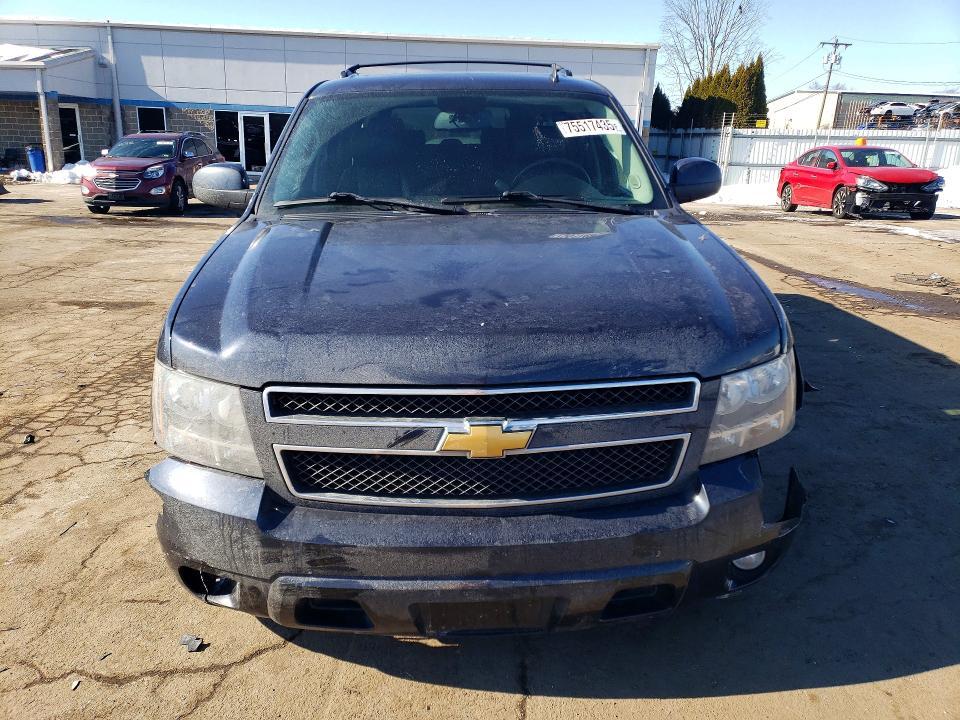 2013 Chevrolet Suburban K1500 lt