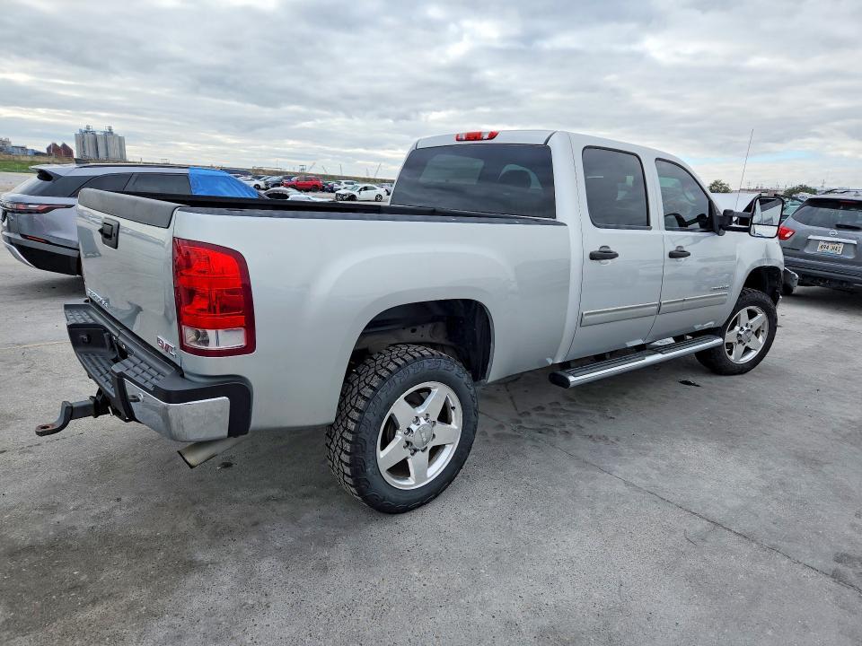 2011 GMC Sierra C2500 sle