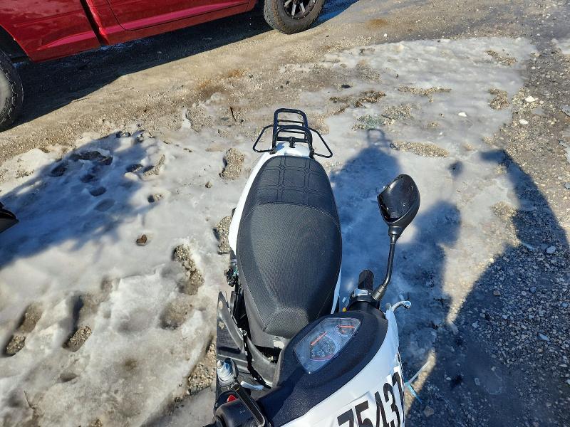 2025 Znen Scooter