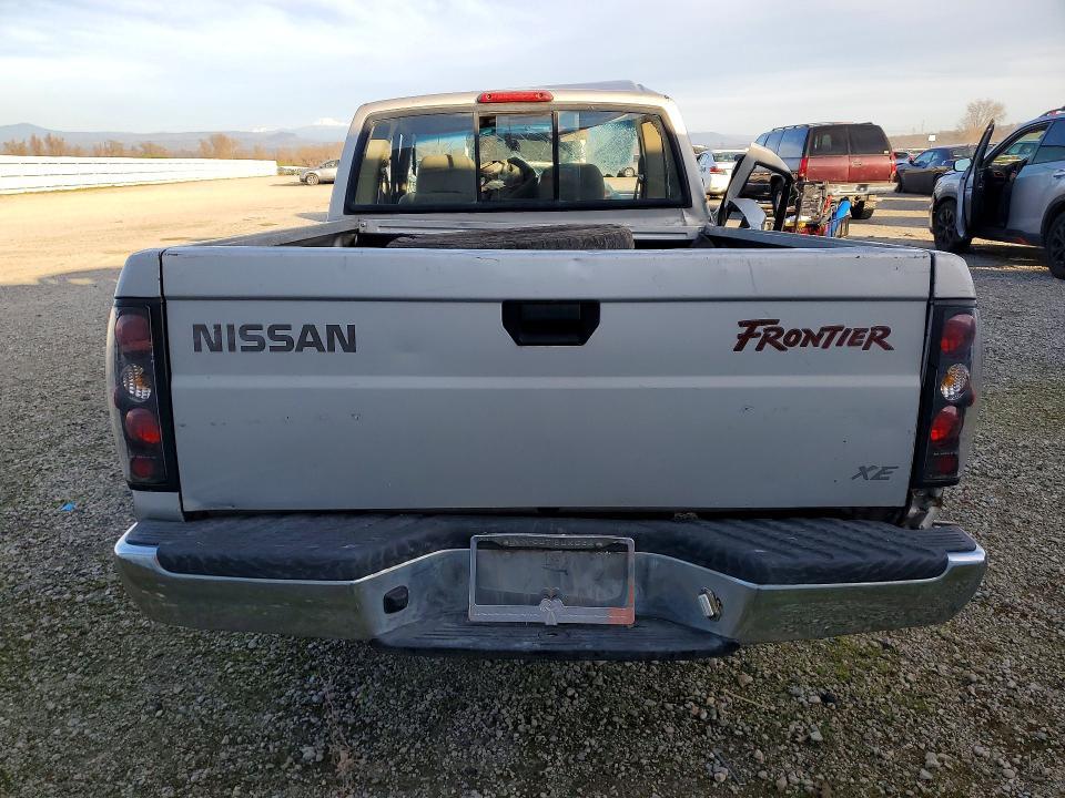 1998 Niss Frontier King Cab XE