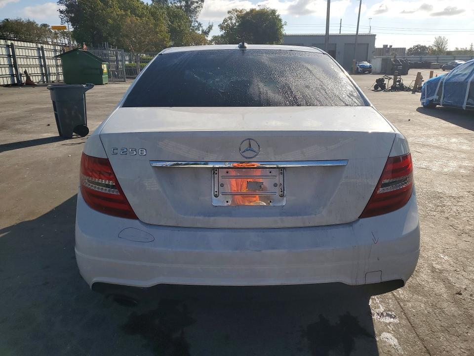 2012 Mercedes-Benz C 250