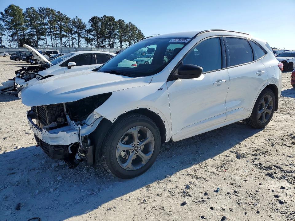 2024 Ford Escape st Line