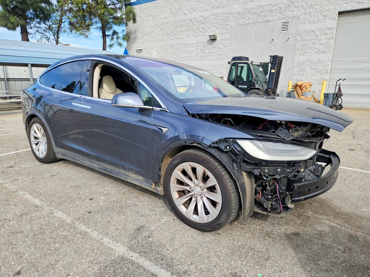2019 Tesla Model x