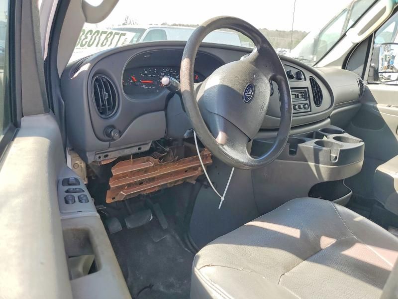 2006 Ford Econoline E350 Super Duty Van