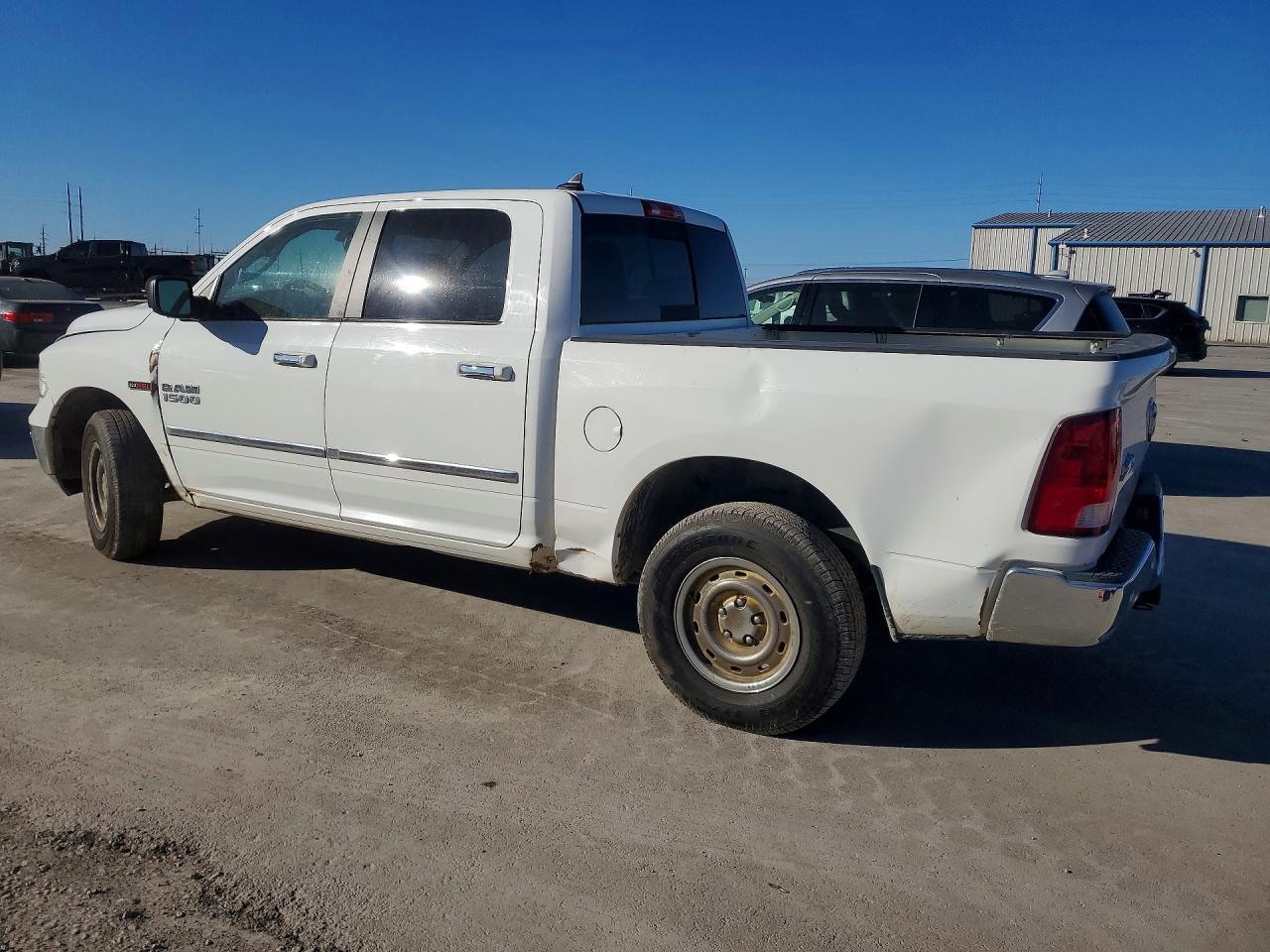 2015 Dodge RAM 1500 SLT