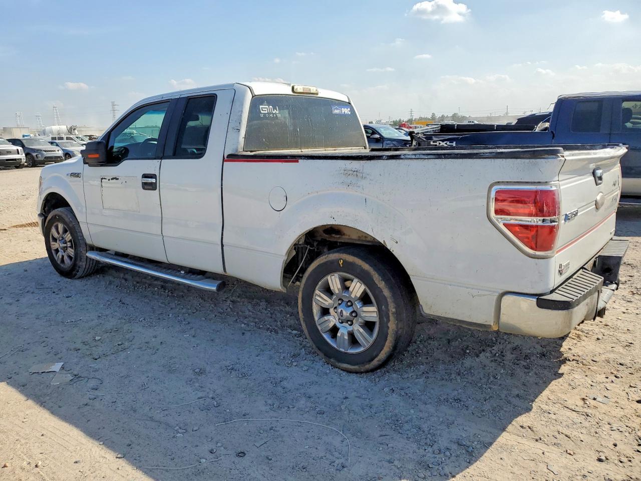 2011 Ford F150 Super cab