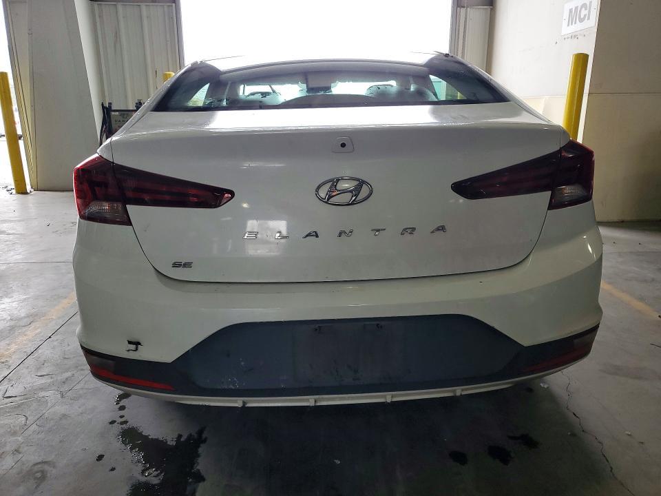 2019 Hyundai Elantra se