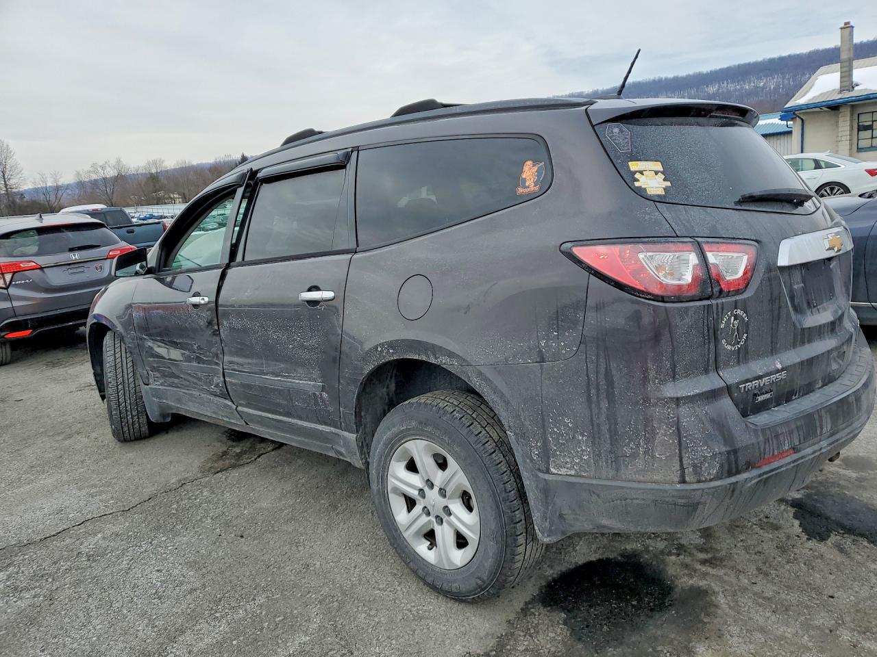2017 Chevrolet Traverse ls