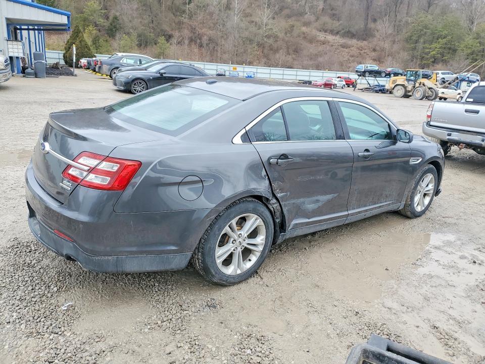 2015 Ford Taurus sel