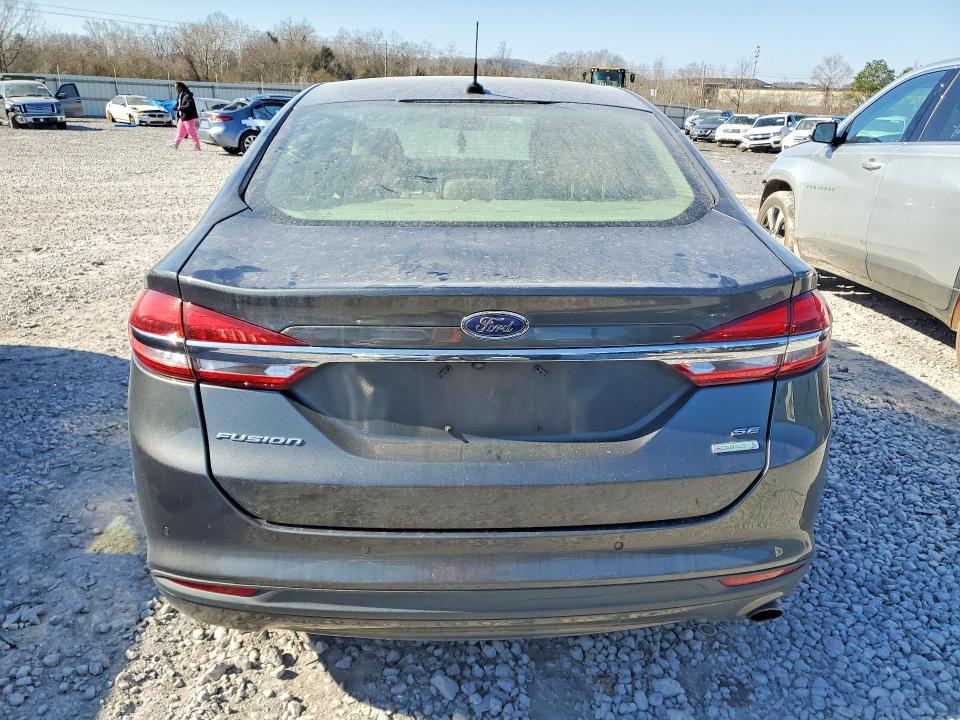 2018 Ford Fusion se
