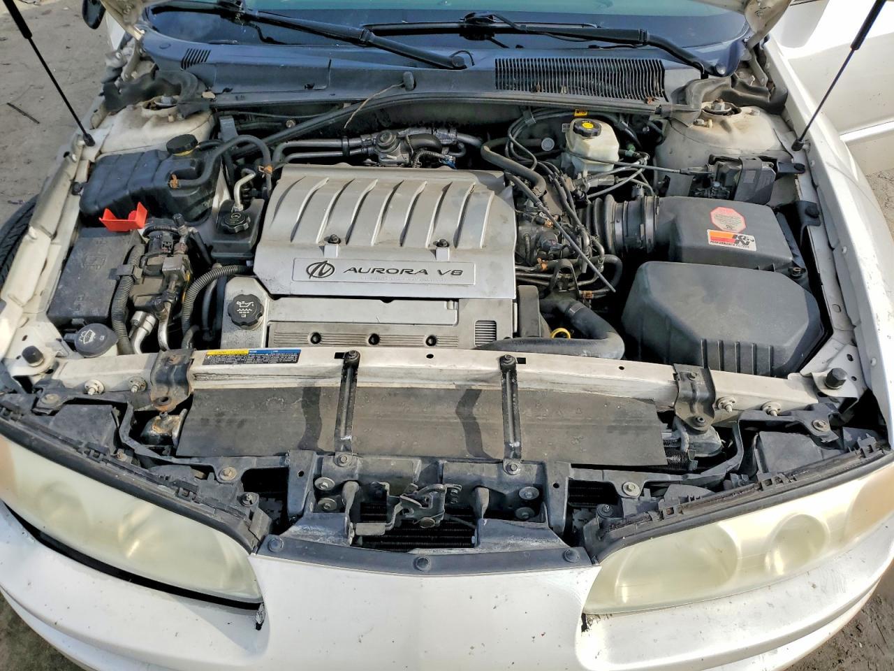 2003 Oldsmobile Aurora 4.0