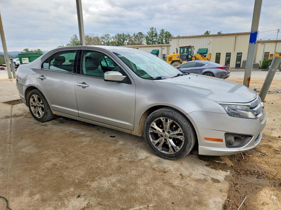 2012 Ford Fusion se