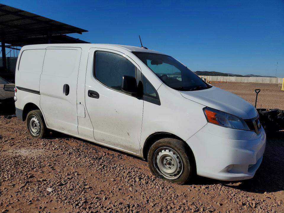 2021 Nissan NV200 S
