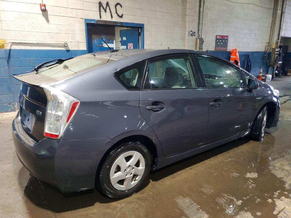 2011 Toyota Prius two