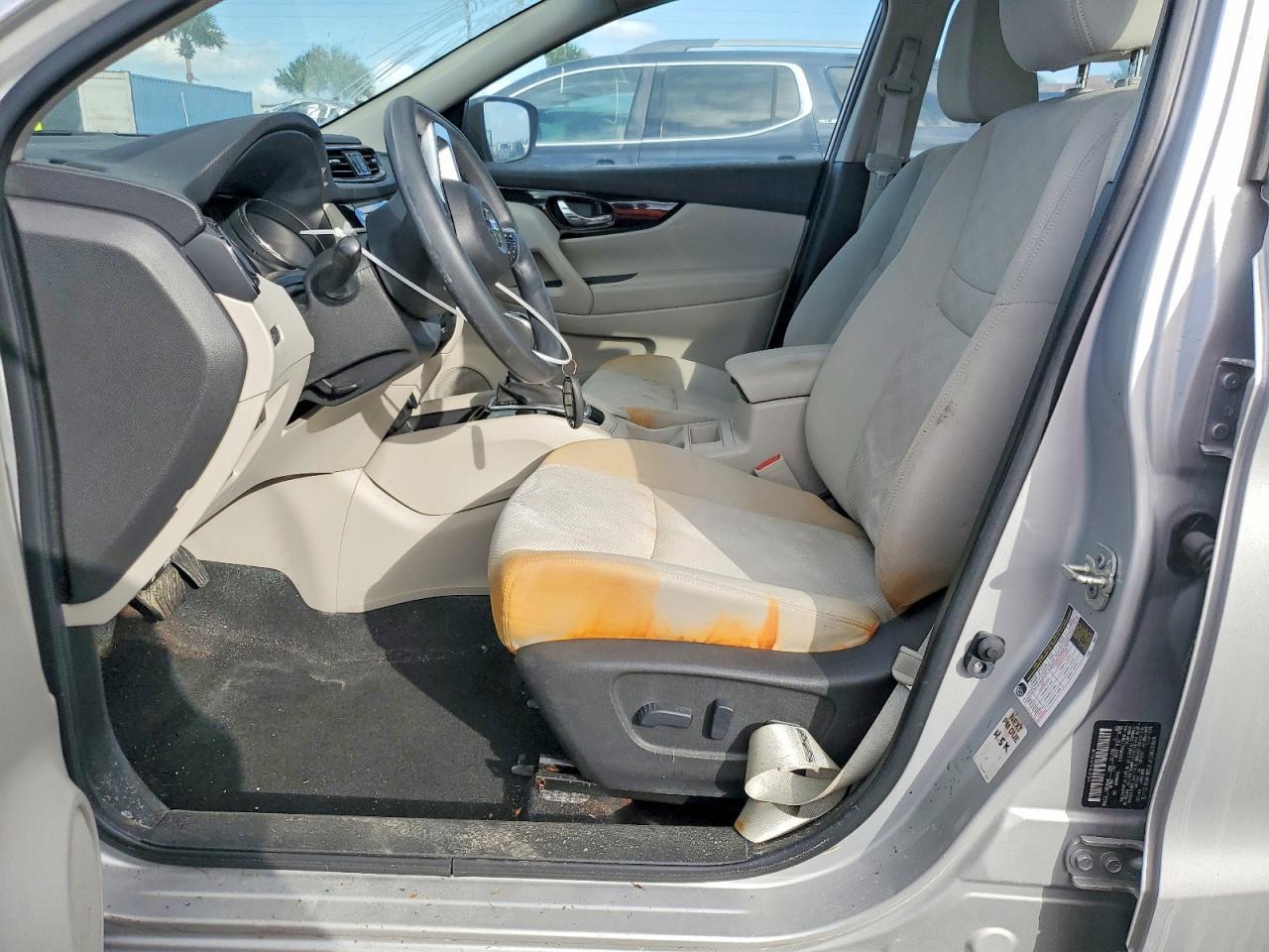 2019 Nissan Rogue Sport s