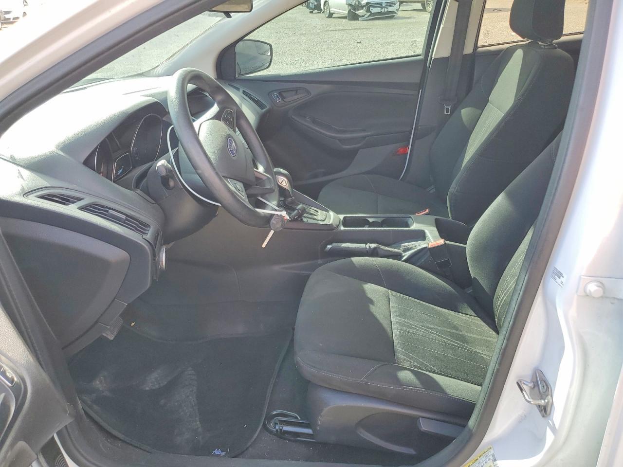 2018 Ford Focus s