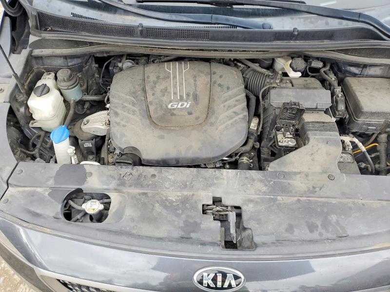 2017 KIA Sedona lx