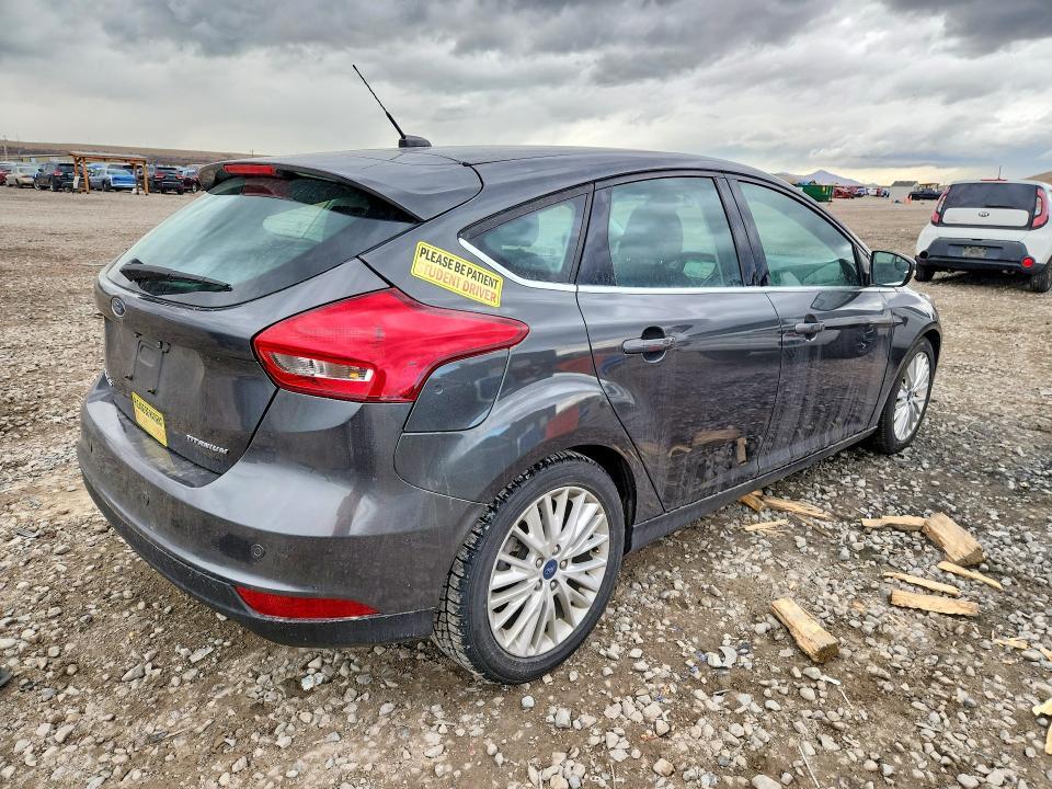2017 Ford Focus Titanium