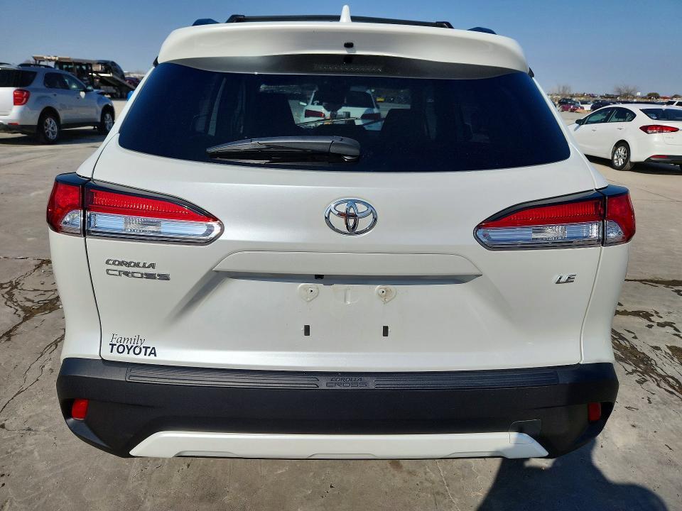 2024 Toyota Corolla Cross le