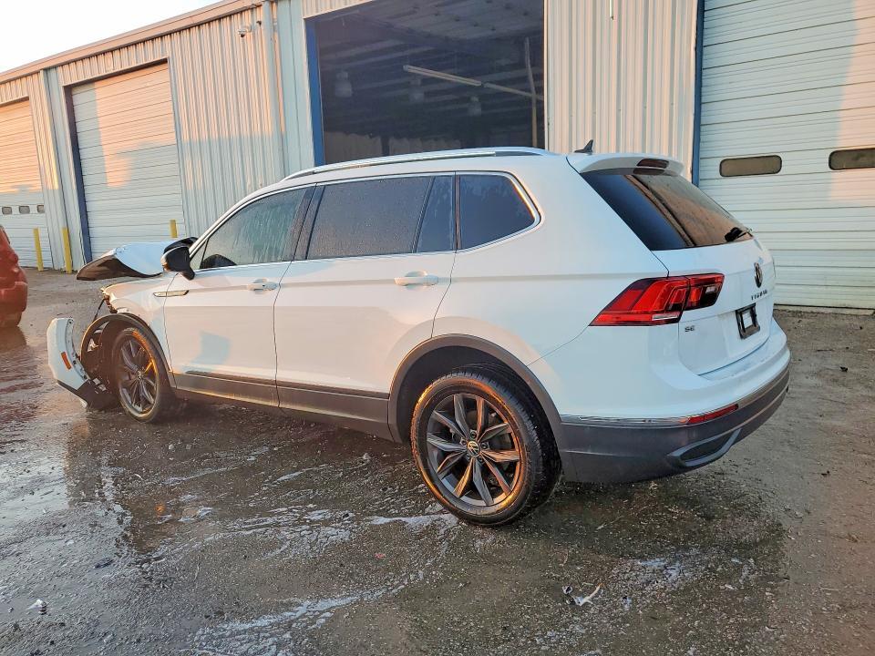 2022 Volkswagen Tiguan se